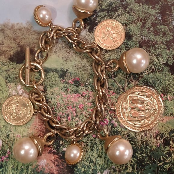 Vintage Monet Pearl And Coin Charm Bracelet